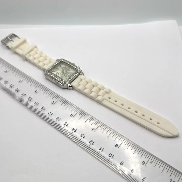 Retro Silver & White Men's Watch - Picture 4 of 5